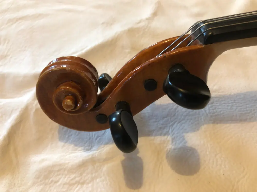 Violine 1983 Schnecke